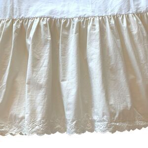 Ralph Lauren Vintage Bromley Embroidered King Bedskirt
